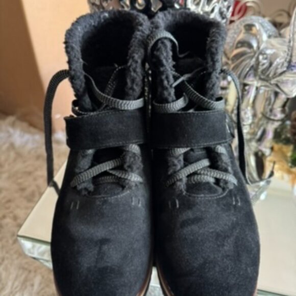 Style & CO black suede boots - Picture 3 of 6